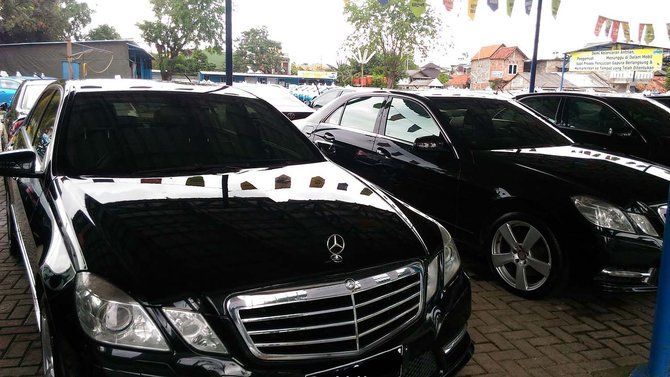 Mercedes Benz E Class