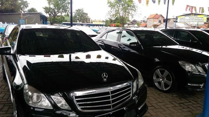 Mercedes Benz E Class