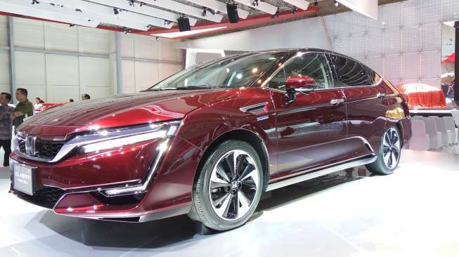Honda Clarity Fuell Cell, mobil berbahan bakar hidrogen